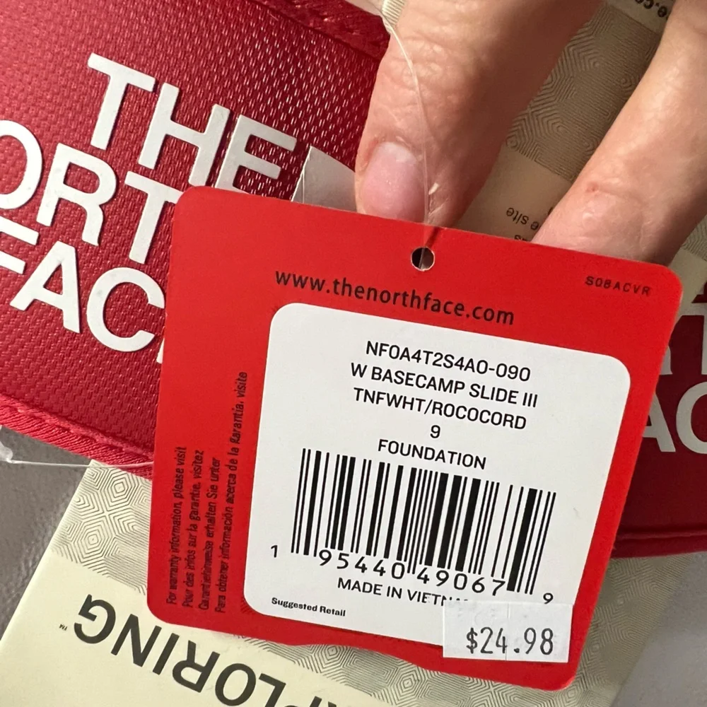 The North Face BaseCamp Slidelll - Picture 9 of 9